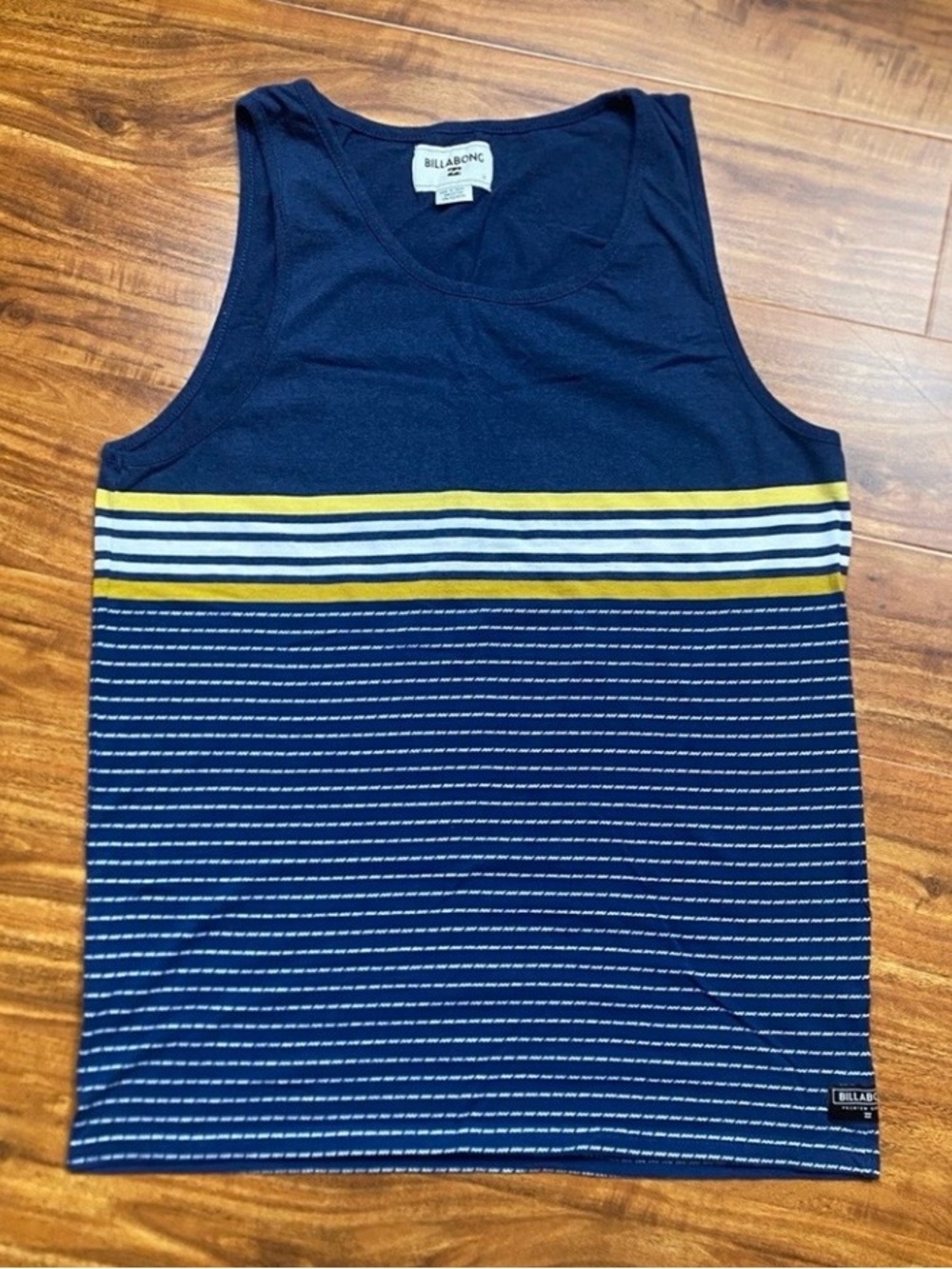 Billabong Mens Blue Gold White Stripe Sleeveless Tank Top Size Medium Beach